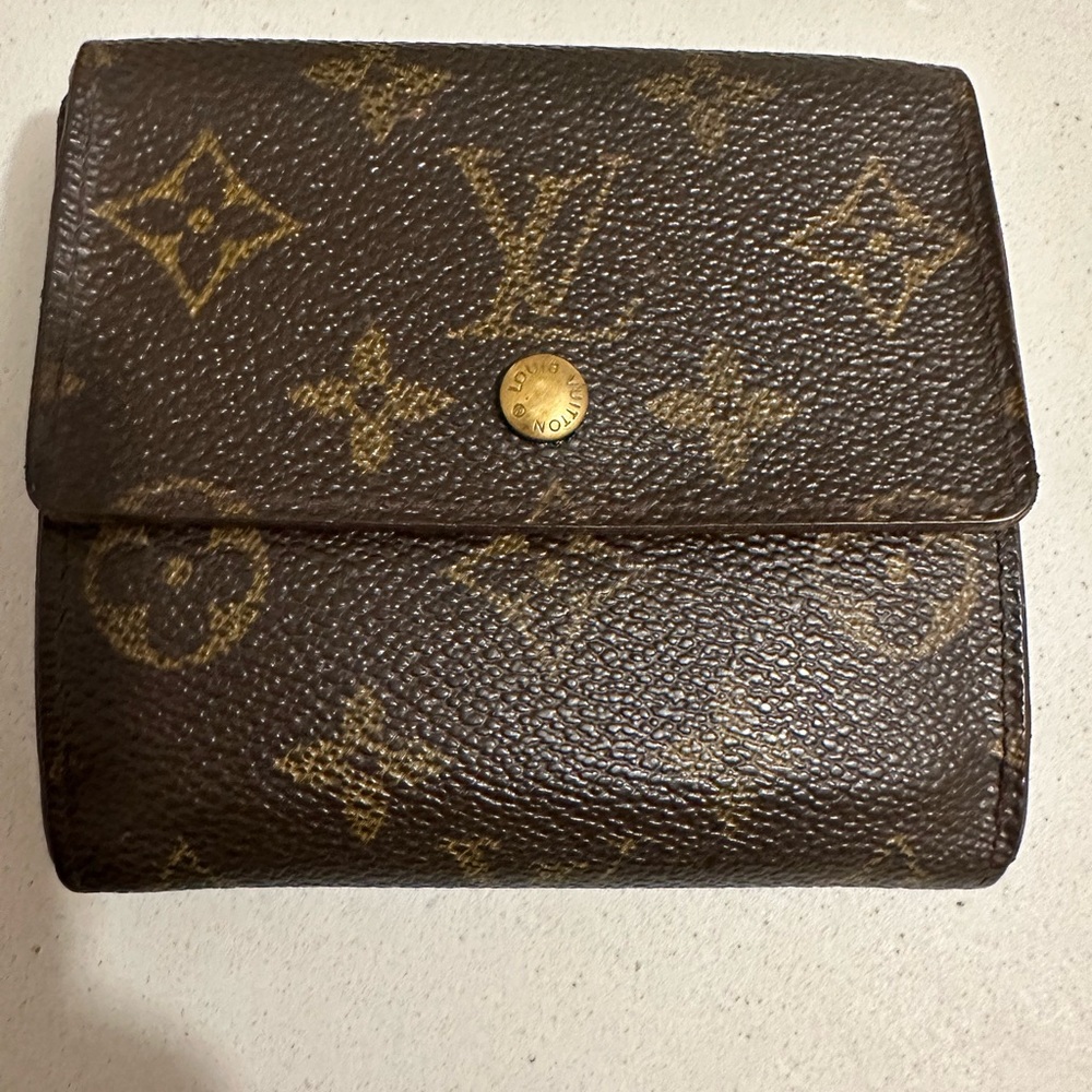 Authentic LV wallet!